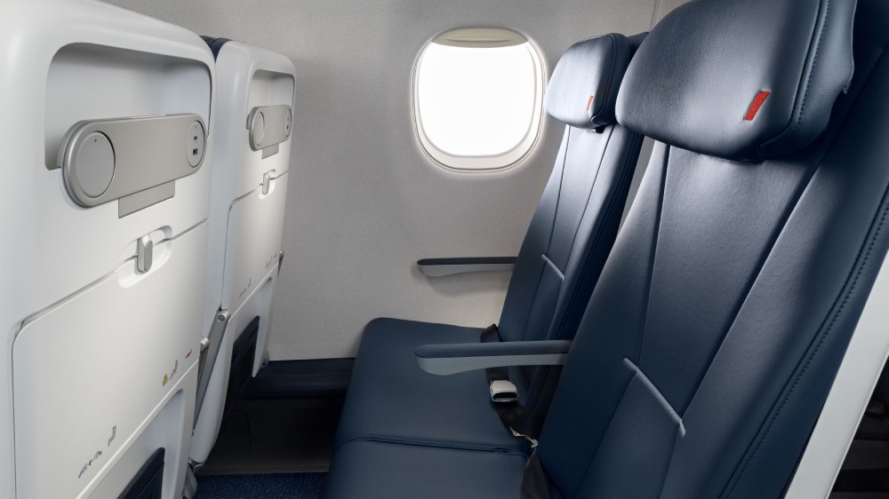 Новые кресла в Embraer E190 Air France