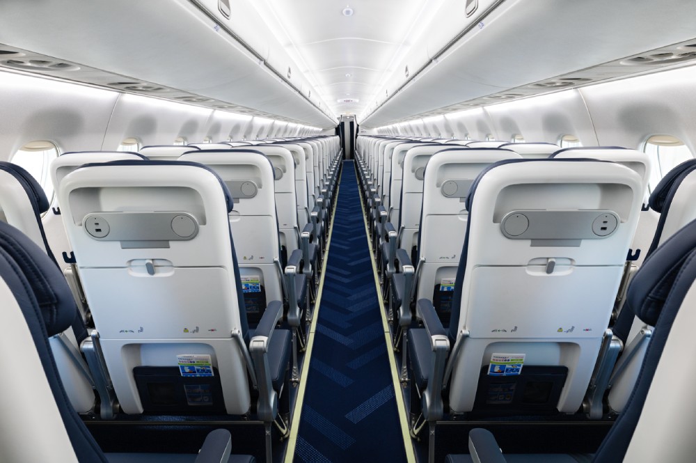 Новый салон Embraer E190 Air France