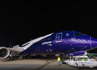 Boeing 787-9 Lufthansa в ливрее к 100-летию авиакомпании